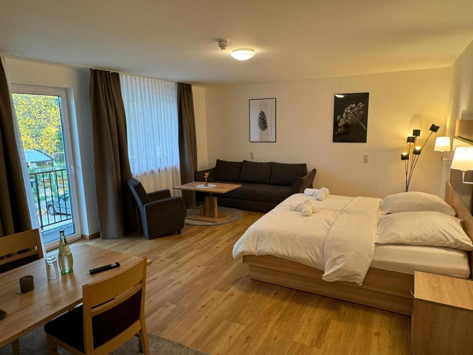 Motel Zur Dachsbaude Wandlitz Exterior photo